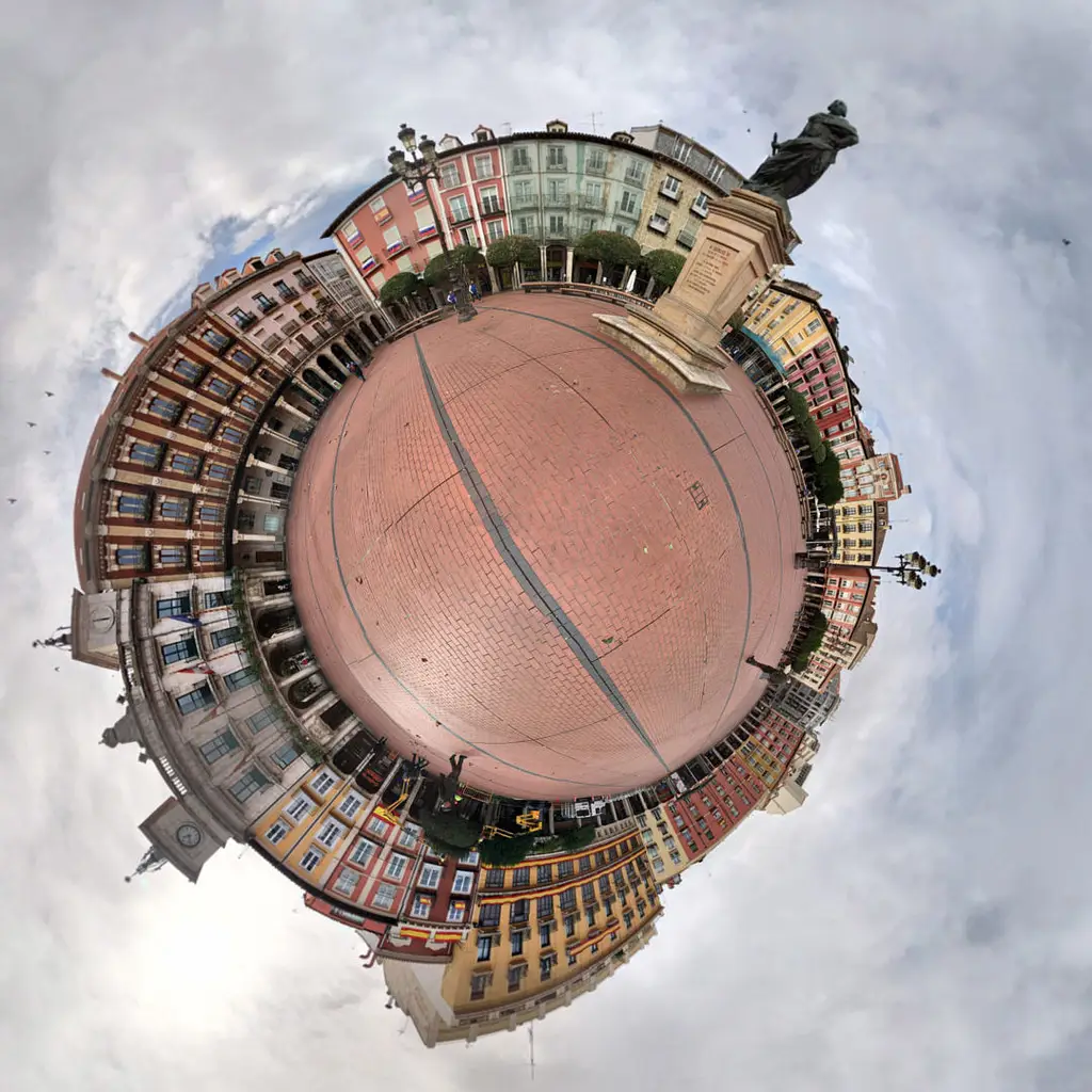 Plaza Mayor, Burgos – Tiny Planet